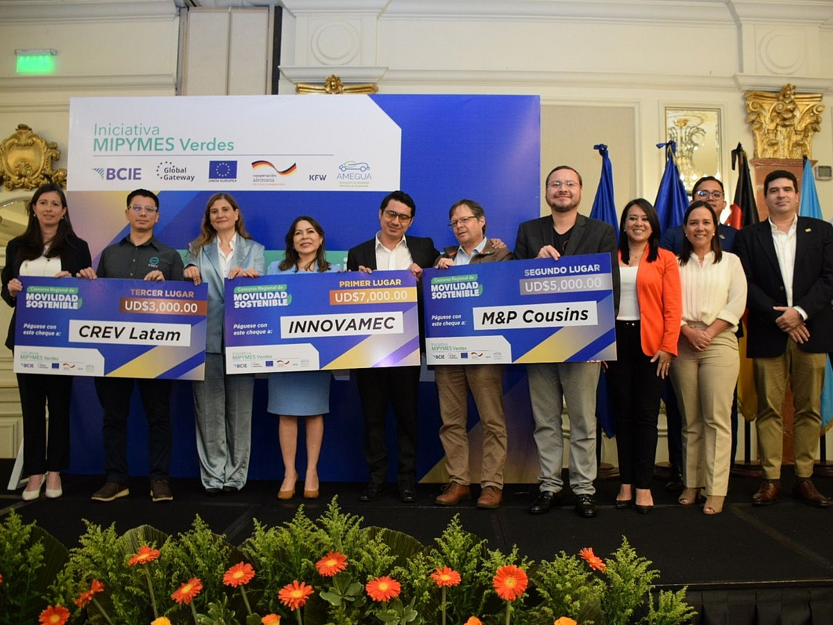 BCIE, Unión Europea y KfW premian a empresas que promueven la movilidad sostenible en Guatemala